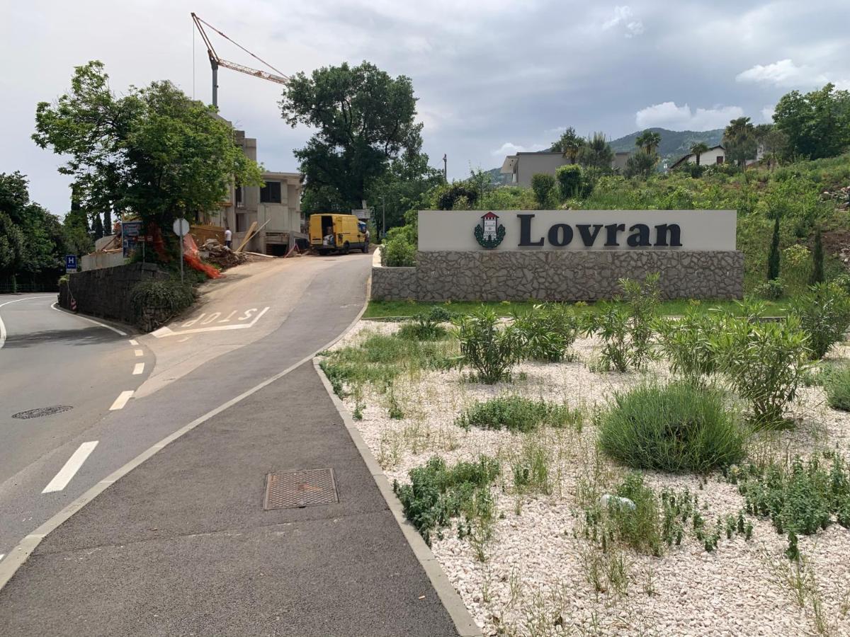 Apartman Maroon Lovran Zewnętrze zdjęcie